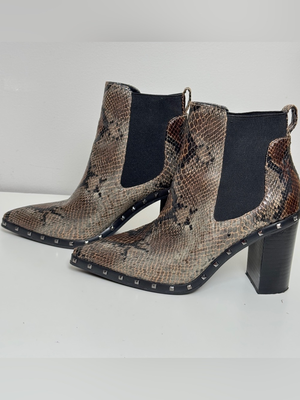 Jule by Charles David Snake Print Studded Ankle Booties 7.5M